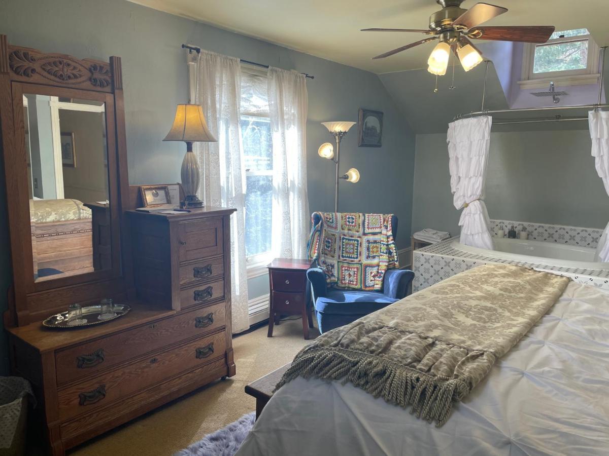 Rose Street Bed & Breakfast Georgetown Exteriör bild