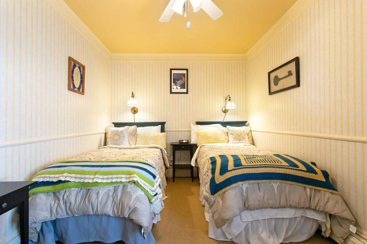 Rose Street Bed & Breakfast Georgetown Exteriör bild
