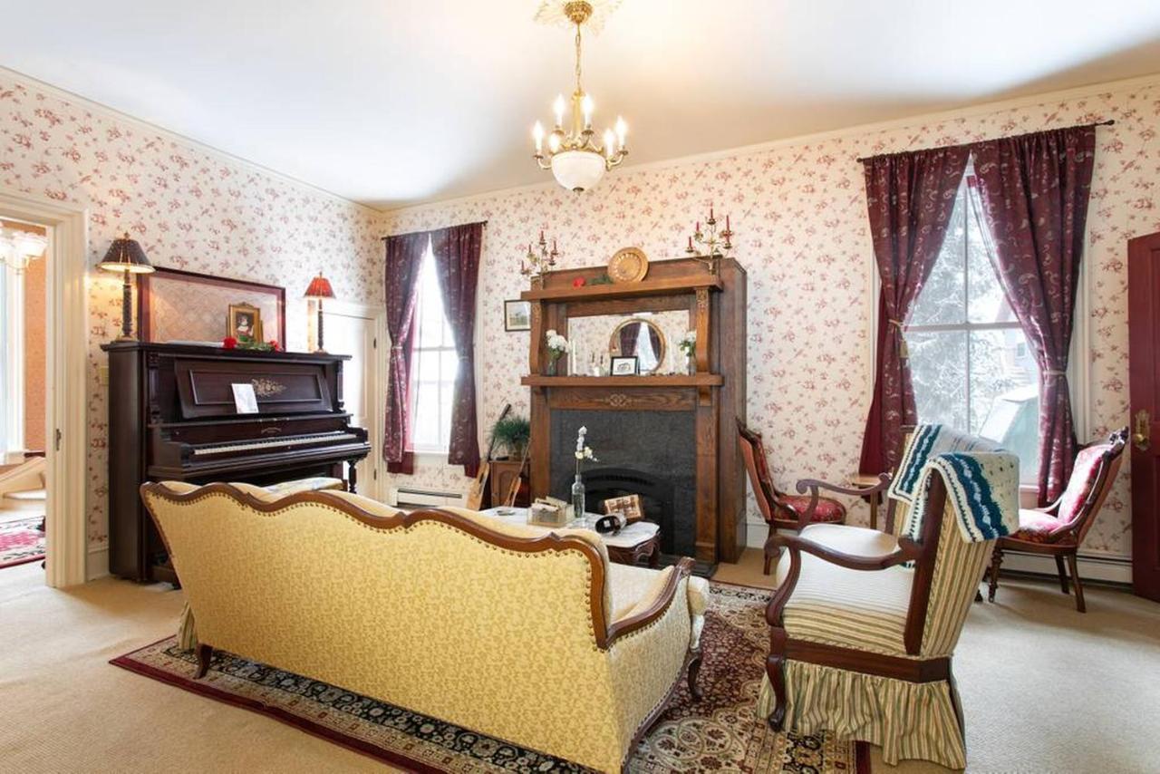 Rose Street Bed & Breakfast Georgetown Exteriör bild